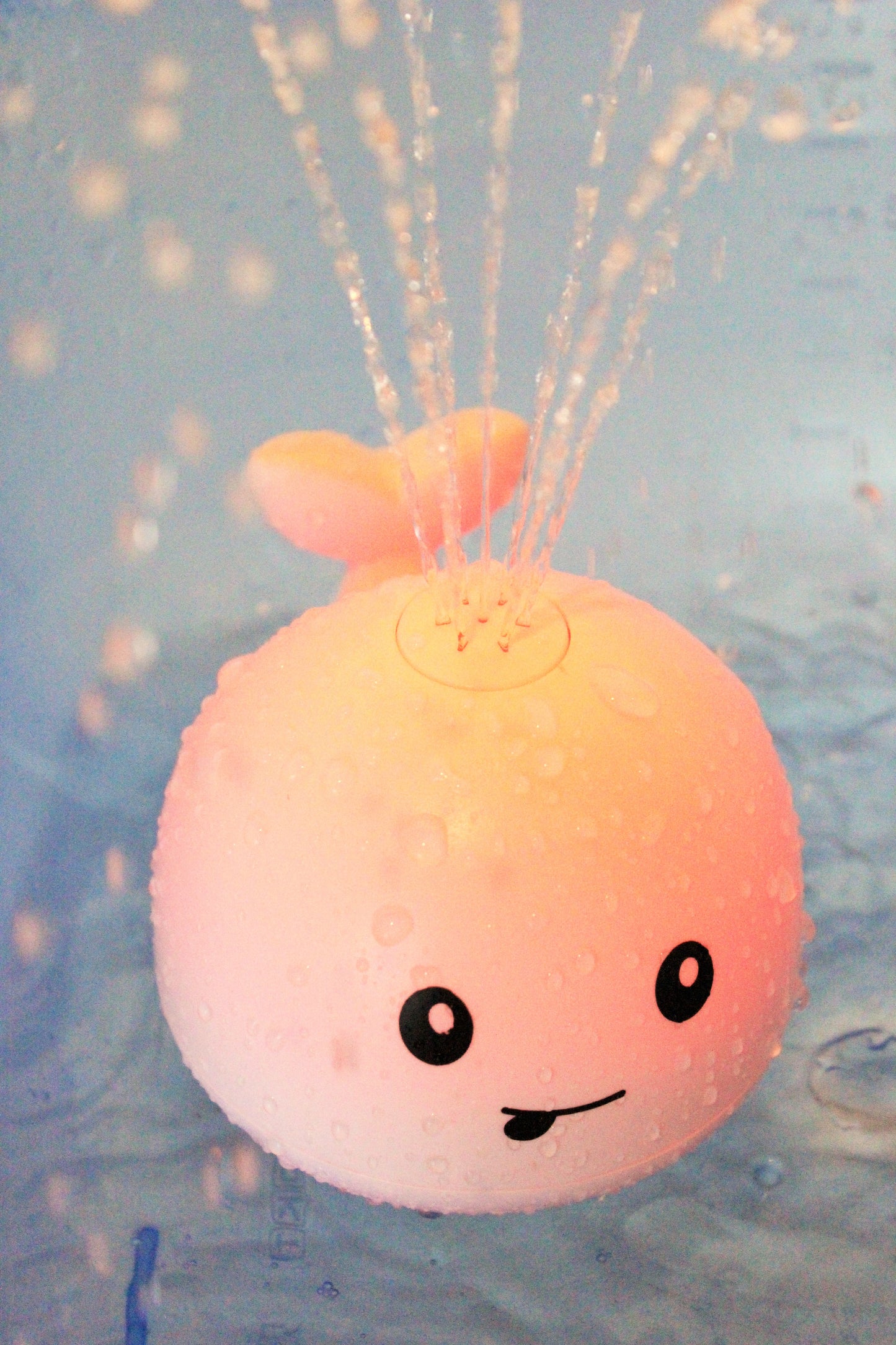 LED Farbwechsel Sprinkler-Wal, Badewannenspielzeug, Planschbecken